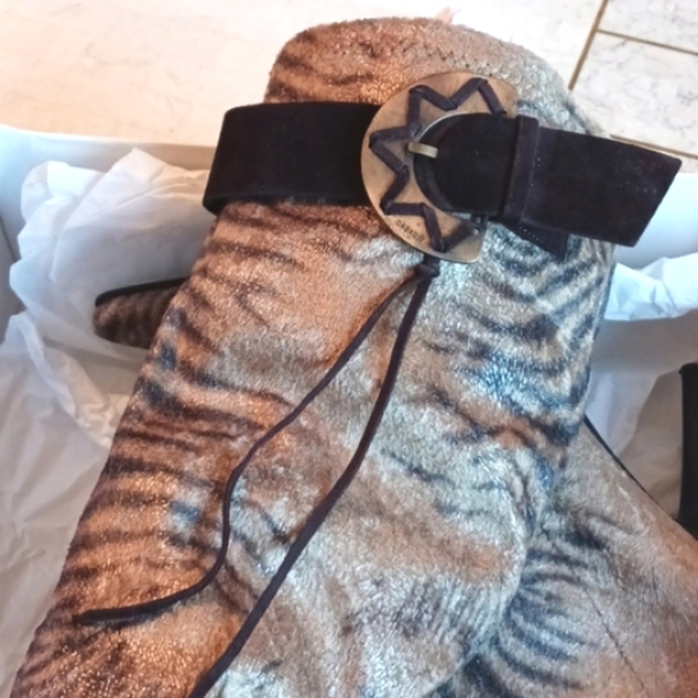 Vintage CASADEI BOOTS, Size 7 B stretch upper - Tiger Print...Rare Style - Picture 10 of 15